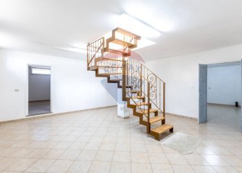 Scale - Independent house Strada Pelosa
 
179, Fiorenzuola d'Arda - photo 45