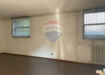 Stanza vuota - Office Via Virgilio
 
66, Varese - photo 3