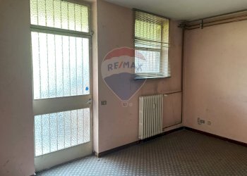 Stanza vuota - Office Via Virgilio
 
66, Varese - photo 11