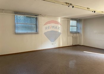 Stanza vuota - Office Via Virgilio
 
66, Varese - photo 12