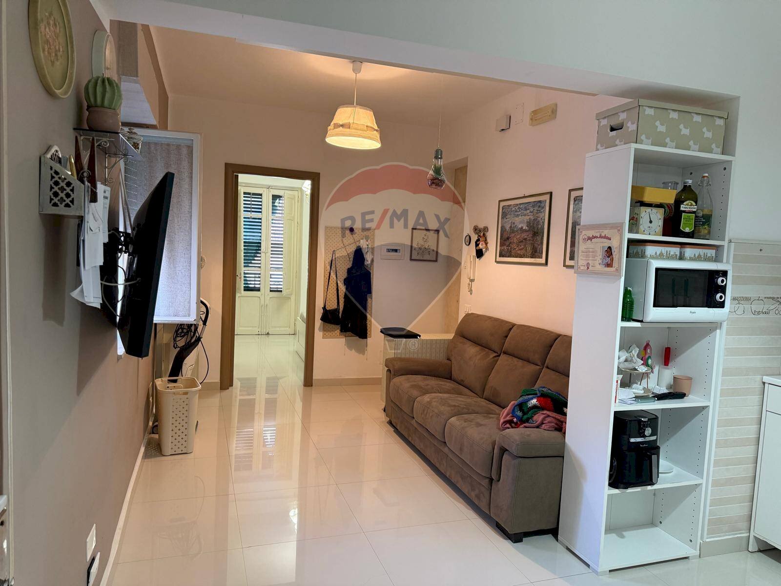 Soggiorno - Quadrilocale Via Francesco Maria Maggio
 
12, Palermo - foto 3