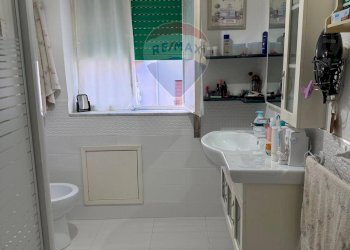 Bagno - Quadrilocale Via Francesco Maria Maggio
 
12, Palermo - foto 12