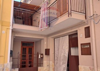 Edificio all\'aperto - Appartamento LARGO ORAZIO COSTANTINO, Casteldaccia - foto 2