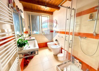 Bagno - Attico Via Mazzini
 
16, Mazzarrone - foto 8