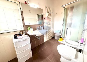 Bagno - Attico Via Mazzini
 
16, Mazzarrone - foto 12