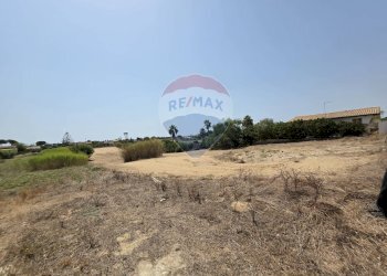 Vista delle montagne - Terreno agricolo via delle rose
 
sn, Ispica - foto 1