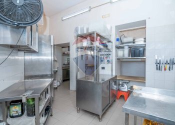 Cucina - Locale Commerciale via Amerigo Vespucci
9, Ragusa - foto 23