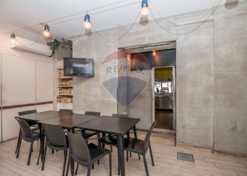 Sala da pranzo - Locale Commerciale via Amerigo Vespucci
9, Ragusa - foto 26