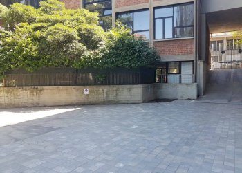 Cortile interno - Box via Giuseppe Mazzini, 170, Bologna (zona Mazzini) - foto 2