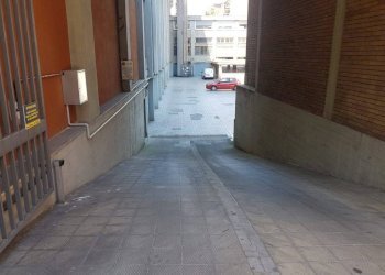 Interno palazzo - Box via Giuseppe Mazzini, 170, Bologna (neighborhood Mazzini) - photo 5