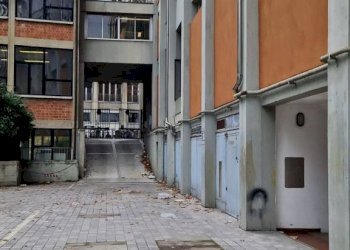 Cortile interno - Box via Giuseppe Mazzini, 170, Bologna (zona Mazzini) - foto 19