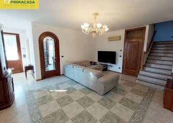 Salone - Villa via Canaletto, 2, Scorzè - foto 2