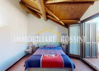Camera da letto - Villa via Monte Monarco, 1, Malnate - foto 38