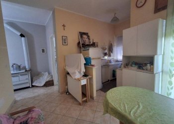 Cucina - Independent house via Valdieri, 52, Borgo San Dalmazzo - photo 12