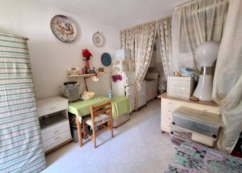 Camera da letto - One-room apartment corso Dante Livio Bianco, 7, Valdieri - photo 13