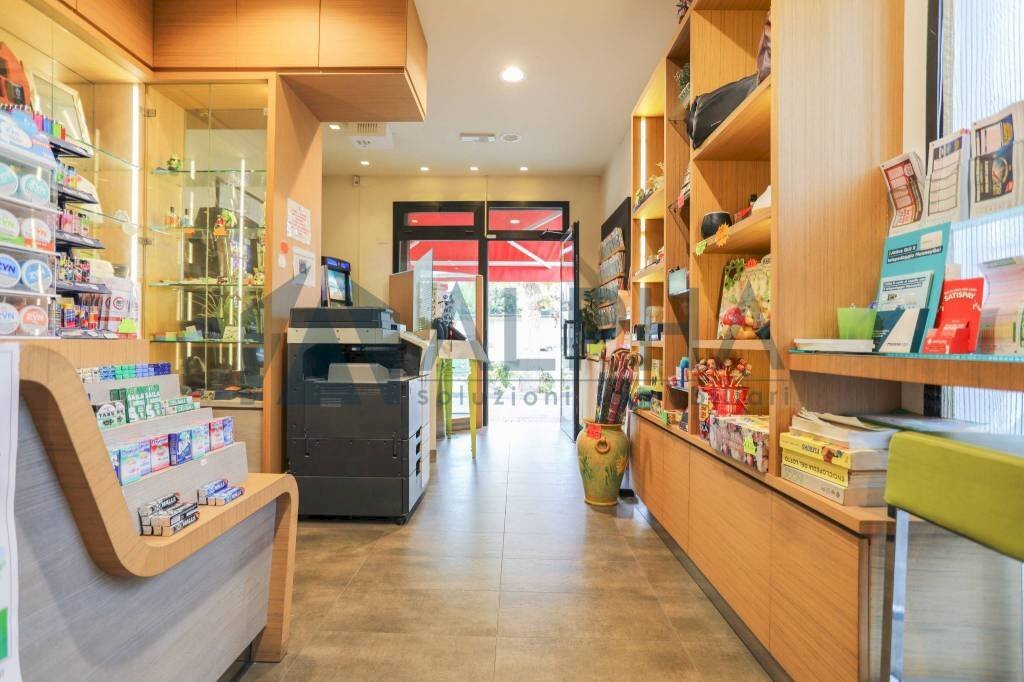 Interno non residenziale - Bar - Tobacco - Ricevitoria viale della Libertà, 61, Predappio - photo 1