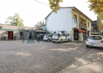Cortile interno - Bar - Tabacchi - Ricevitoria viale della Libertà, 61, Predappio - foto 14