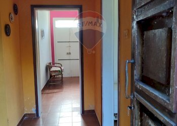 Hall / corridoio - Casa indipendente Via Argine Po
 
36, Sermide e Felonica - foto 11