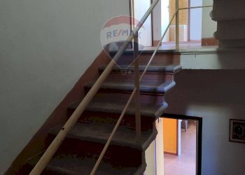 Scale - Casa indipendente Via Argine Po
 
36, Sermide e Felonica - foto 21