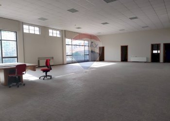 Locale commerciale - Locale Commerciale Mantova - foto 1