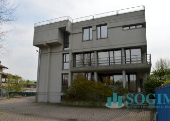 Foto 4 - Capannone Via Torino
1/3, Olgiate Comasco - foto 4