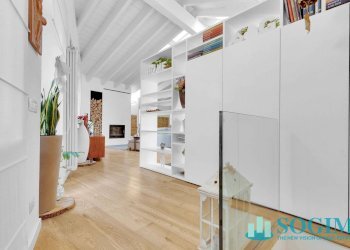 Ingresso - Quadrilocale via Ariberto
 
3, Cantù - foto 2