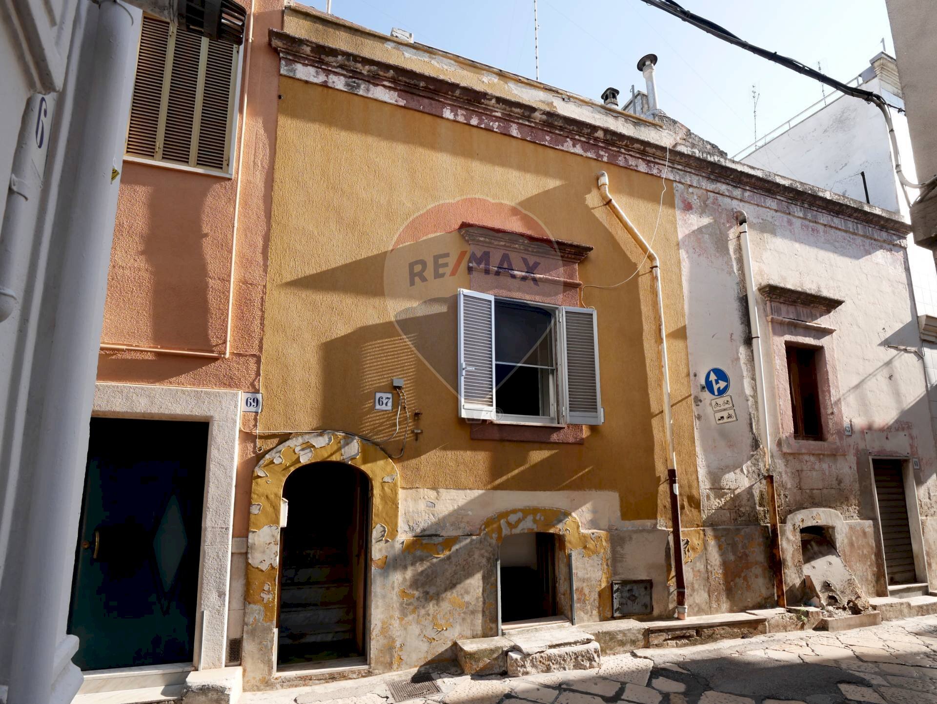 Edificio all\'aperto - Independent house Via Nazario Sauro
 
65-67, Bari - photo 1