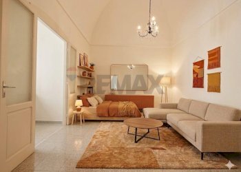 Soggiorno - Independent house Via Nazario Sauro
 
65-67, Bari - photo 1