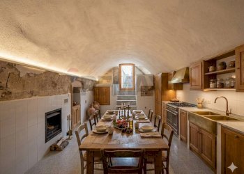 Sala da pranzo - Independent house Via Nazario Sauro
 
65-67, Bari - photo 16