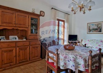 Sala da pranzo - Independent house via per cesara
 
39, Cesara - photo 11