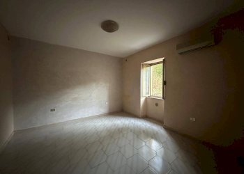 Foto 12 - Bilocale VIA SAN ROCCO
 
34, Caserta - foto 11