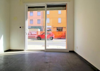 Negozio via Andrea Costa, Bologna (zona Costa Saragozza) - foto 13