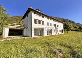 IMG_1211 copia.jpg - Casa indipendente Via Fontanabona, Cornedo Vicentino - foto 4