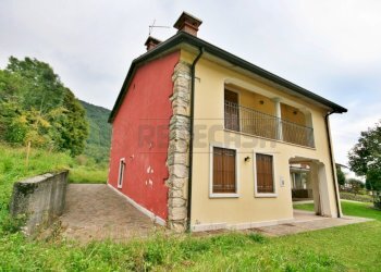 esterno2.jpeg - Porzione di casa Crespadoro - foto 1