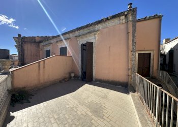 IMG_5557.JPG - Villa via regina elena 431, Modica - foto 9