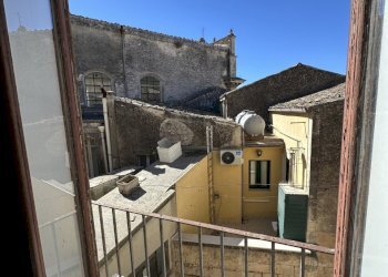 IMG_5538.JPG - Villa via regina elena 431, Modica - foto 16