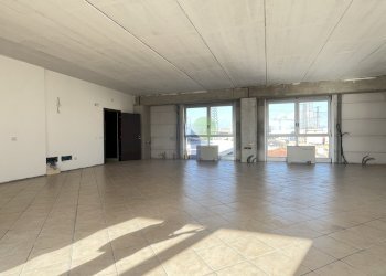 interno - Office Via delle Cateratte 105, Livorno - photo 4