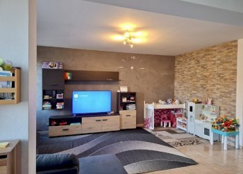 46eb79dc-a99b-4cf1-ada7-5f97afd983e1.jpg - Casa indipendente via roma, Corbola - foto 2