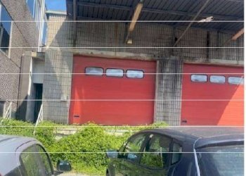 2.jpg - Commercial Premises at auction Via Trieste 4, Follo - photo 1