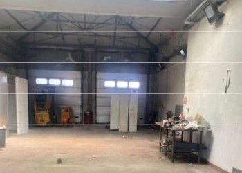 7.jpg - Commercial Premises at auction Via Trieste 4, Follo - photo 5