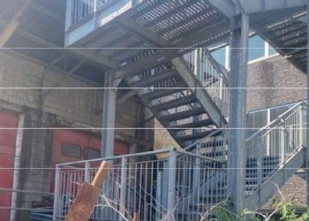 10.jpg - Commercial Premises at auction Via Trieste 4, Follo - photo 9