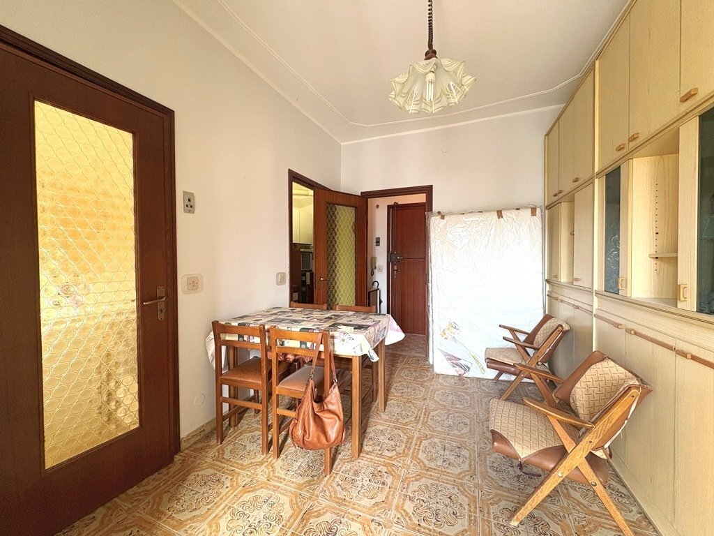 zona giorno-notte - One-room apartment Borghetto Santo Spirito - photo 1