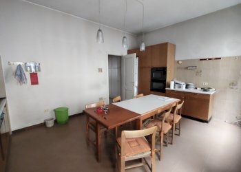 cucina - Porzione di casa Via San Bartolomeo, Piacenza - foto 11