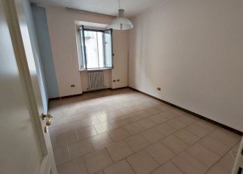 camera da letto - Porzione di casa Via San Bartolomeo, Piacenza - foto 23