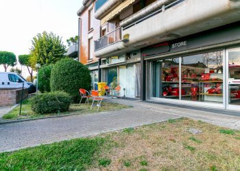 Commercial Activity Via ravegnana, Forlì - photo 4