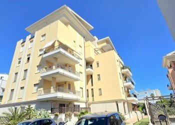 Apartment Via Pier Paolo Pasolini, Pescara - photo 3