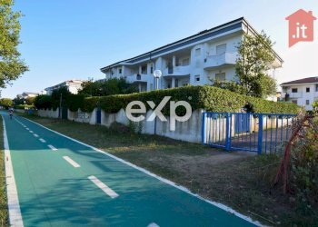 Three-room apartment Via Grecale, Vasto - photo 32