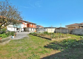 Casa indipendente Via S. Bernardo, Livorno Ferraris - foto 2