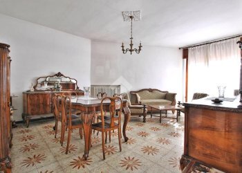 Casa indipendente Via S. Bernardo, Livorno Ferraris - foto 7