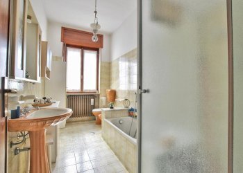 Casa indipendente Via S. Bernardo, Livorno Ferraris - foto 11